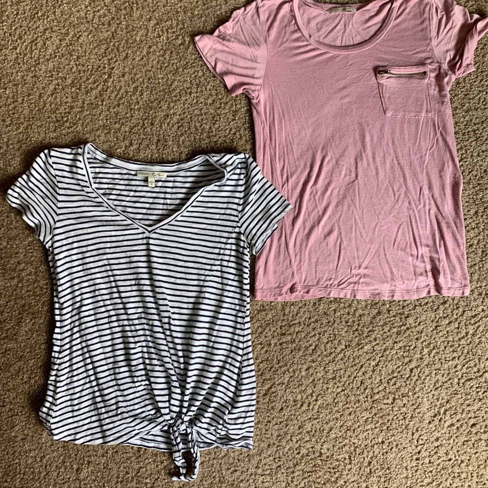 Bundle of 2 Short Sleeves!